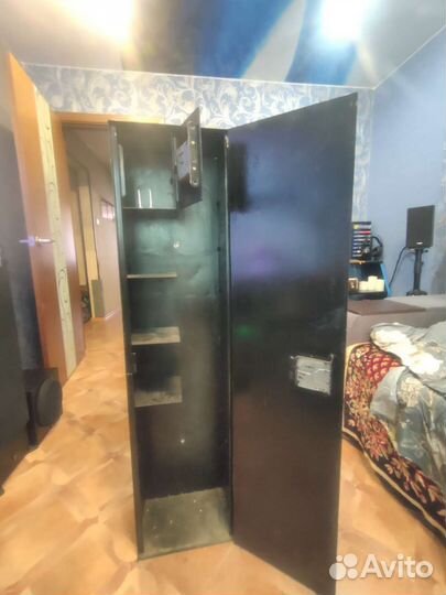 Оружейный сейф