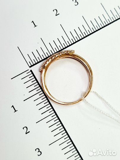 Золотое кольцо с бриллиантами проба 585