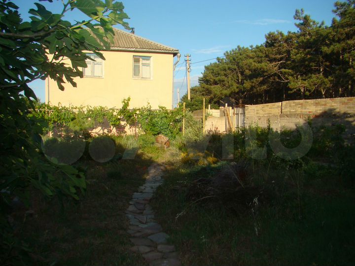 Дом 180 м² на участке 9,3 сот.