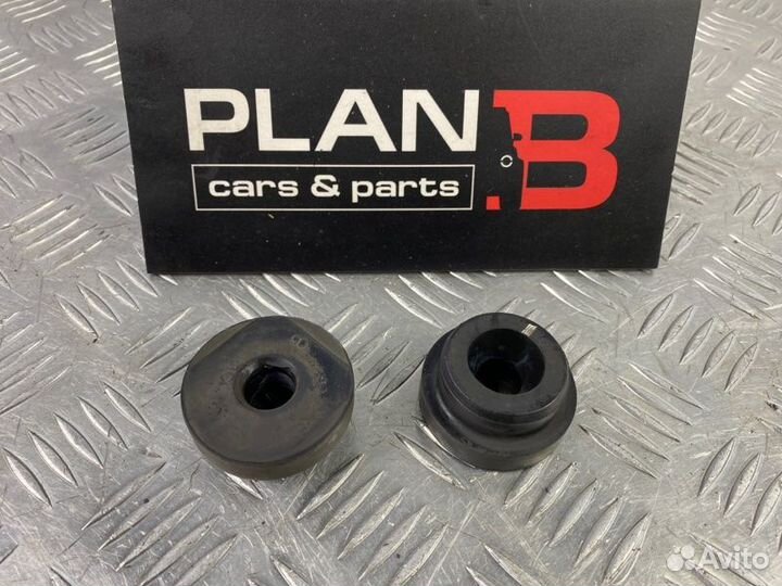 Подушка радиатора Toyota