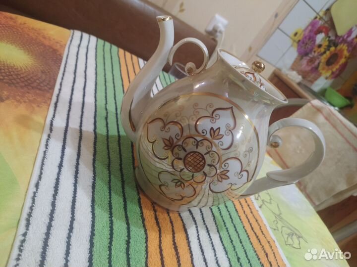 Чайник заварочный фарфор