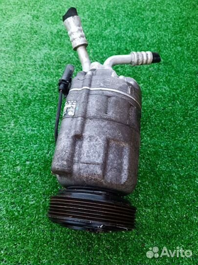 Компрессор кондиционера Гольф 4 Октавия