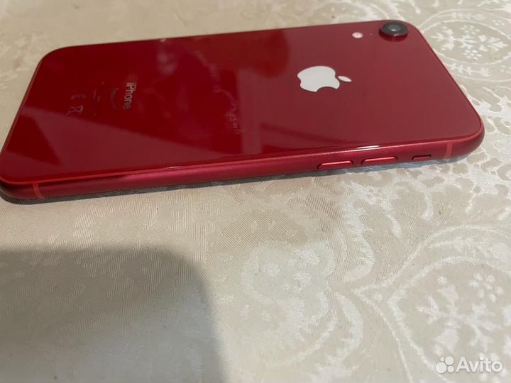 iPhone Xr, 64 ГБ