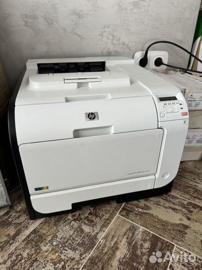 Принтер LaserJet pro 400 color