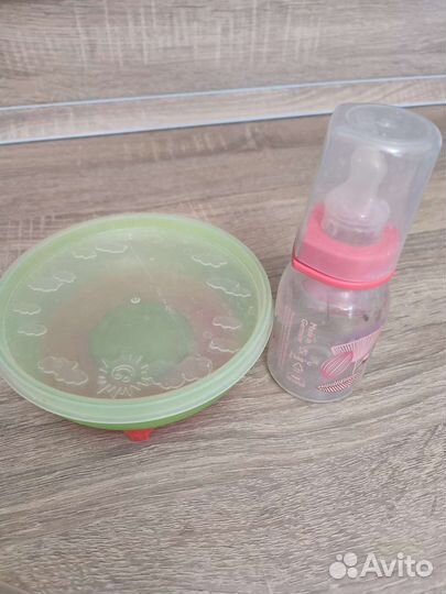 Молокоотсос+ бутылочки Avent+щётка Avent