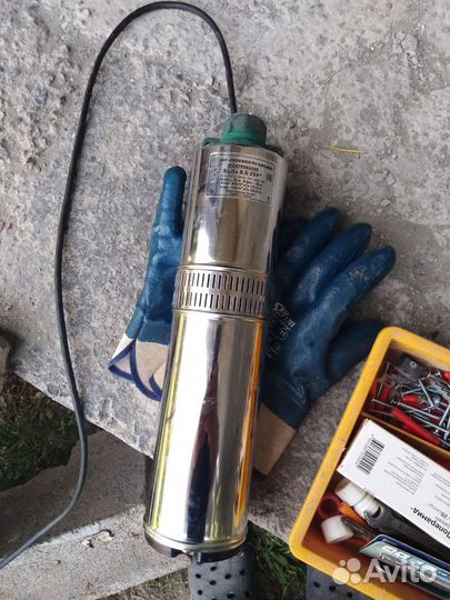 Насос погружной водолей