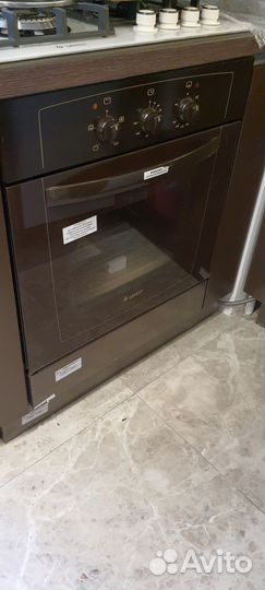 Газовый духовой шкаф новый