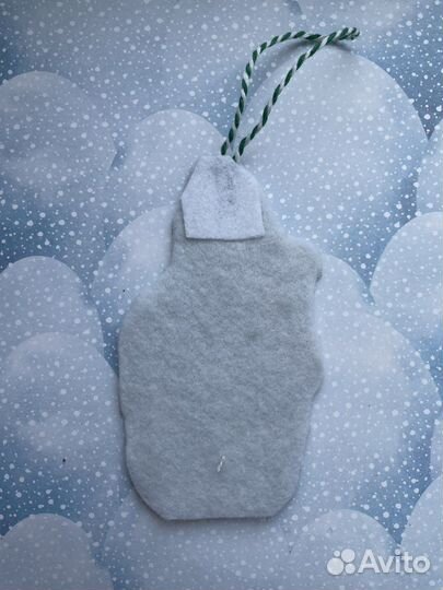 Елочная игрушка (вышивка крестиком)