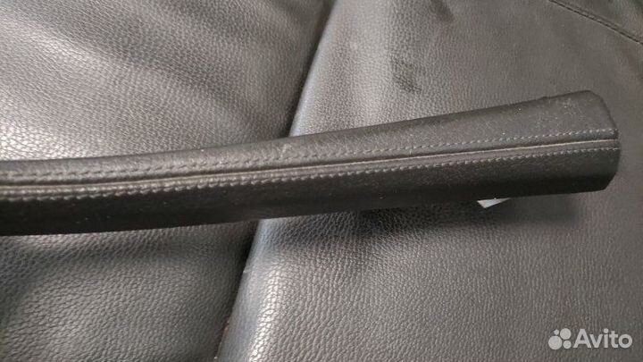 Декоративная накладка центральной консоли левая