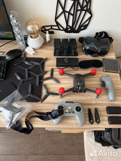 Dji fpv combo (3 акб, motion controller)