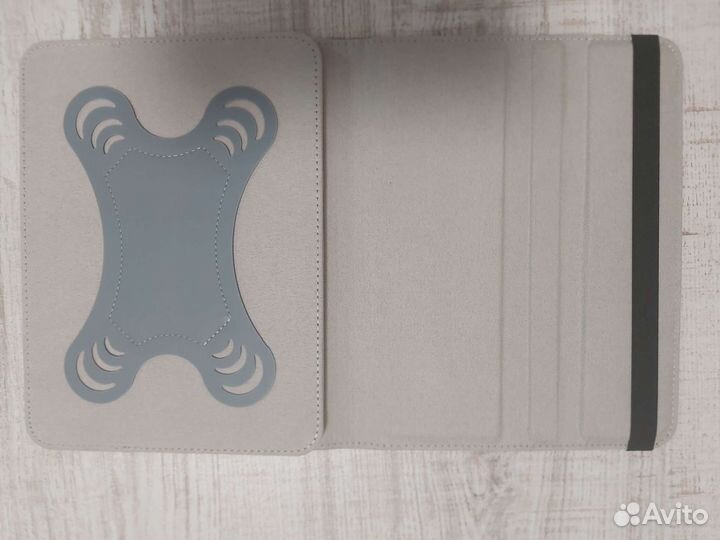 Новый универсальный чехол для планшета