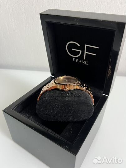 Наручные часы gf ferre