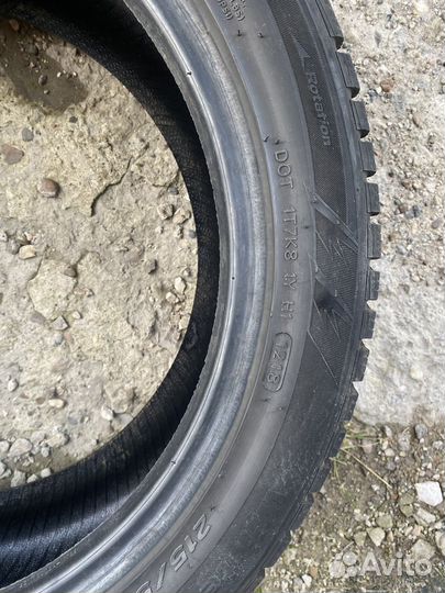 Hankook Winter I'Pike RS2 W429 215/50 R17 95T