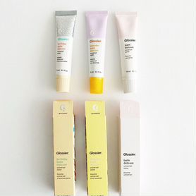 Glossier Balm Dotcom