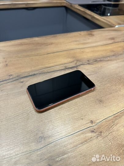 iPhone Xr, 64 ГБ