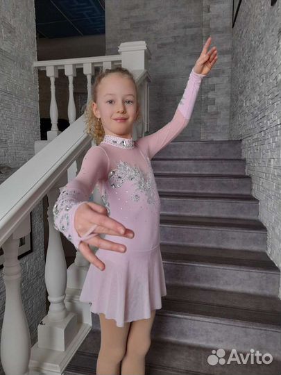 Пошив платьев для фигурного катания