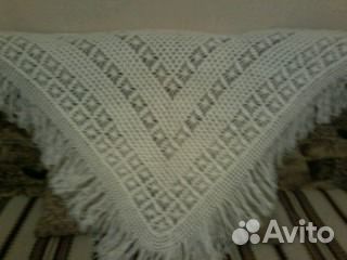 Шаль вязаная крючком, белая, п/ш