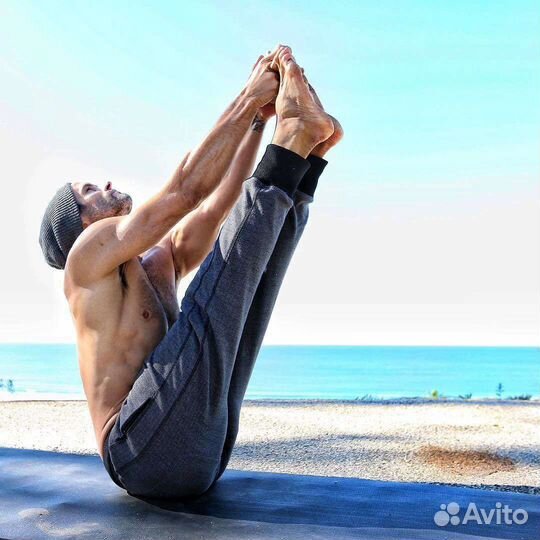 Тренер массажист