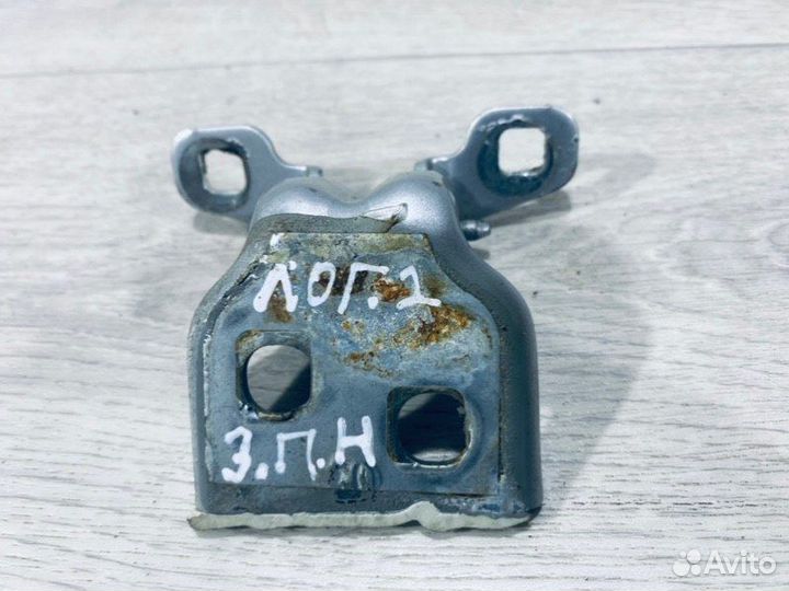 Петля двери Renault Logan 2 седан K4M 2014