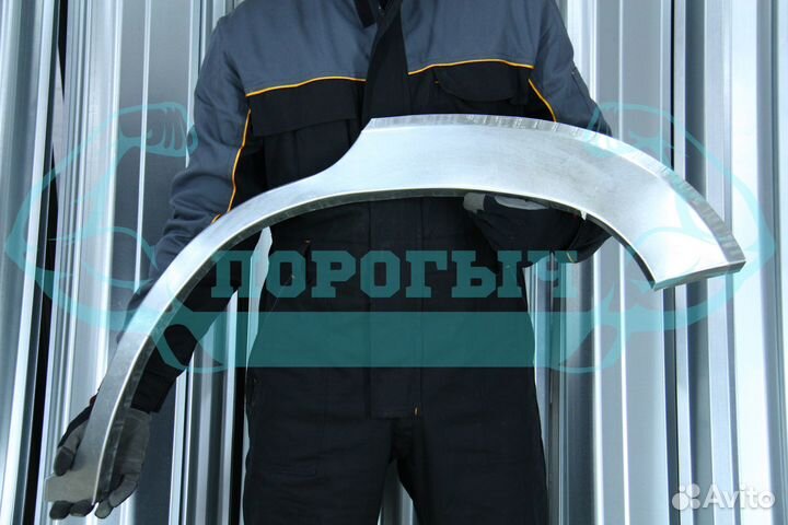 Ремонтная арка Toyota Rav4 XA30 левая