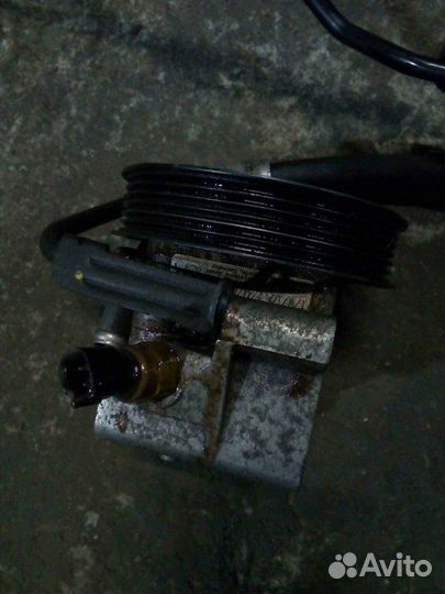 Насос гидроусилителя Ford Focus 2 1.6 2005-2011