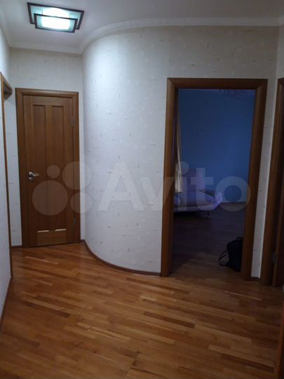 3-к. квартира, 73 м², 3/5 эт.
