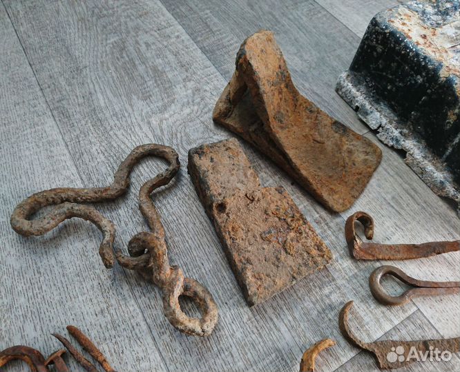 Лот вещей со старинного корабля