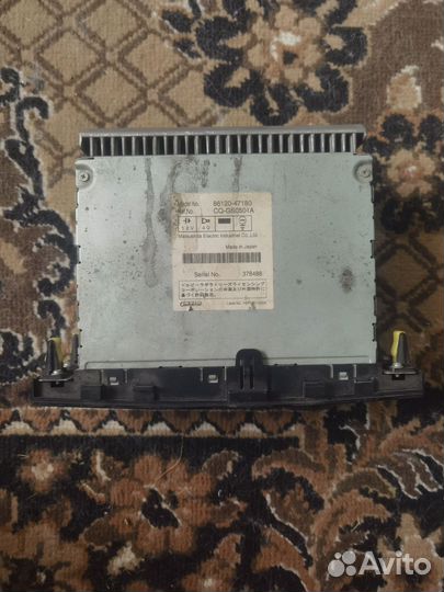 Магнитола Toyota Prius 8612047180 NHW20 1NZ-FE