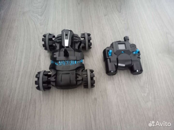 Машинка с камерой,на пульте управления