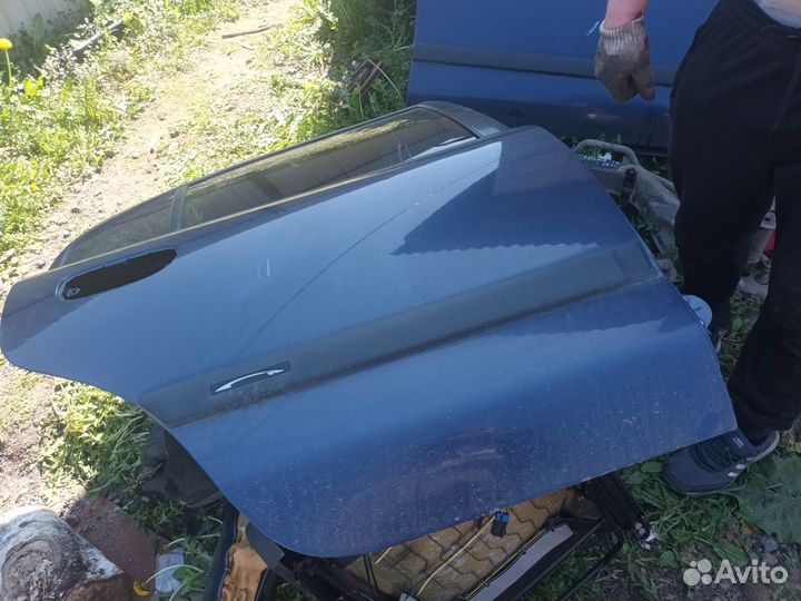 Дверь задняя правая mitsubishi carisma