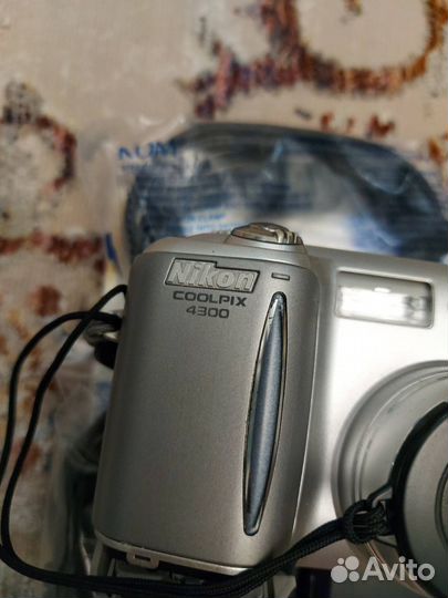 Фотоаппарат цифровой Nikon Coolpix 4300 Япония