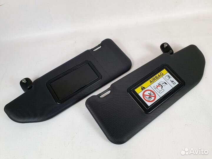 Солнцезащитные козырьки черные Лада Веста