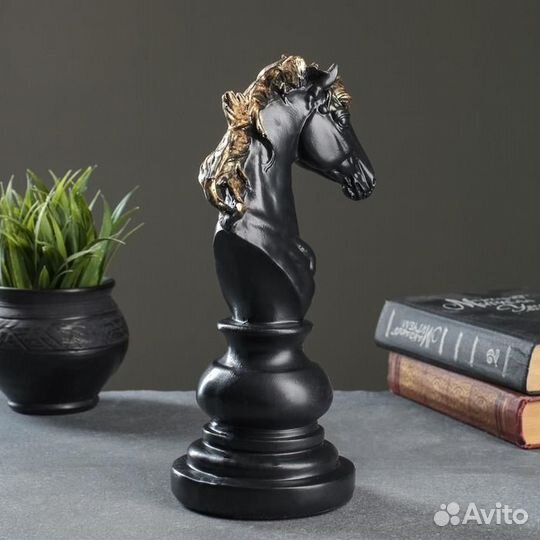 Фигура 'Конь' черный, 11х14х26см