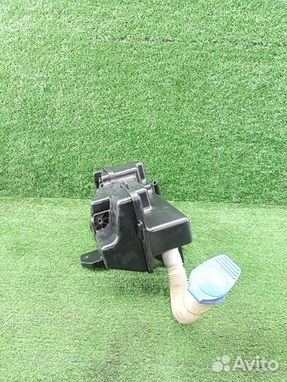 Бачок стеклоомывателя Volkswagen Tiguan 5N