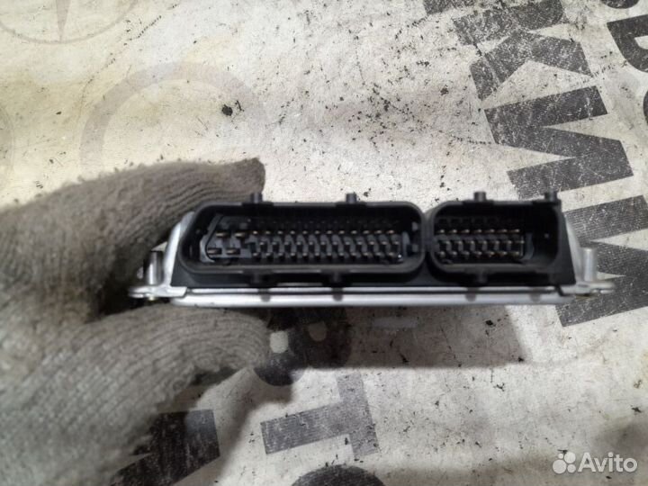 Эбу двигателя Passat B5 V-1.8 AEB МКПП