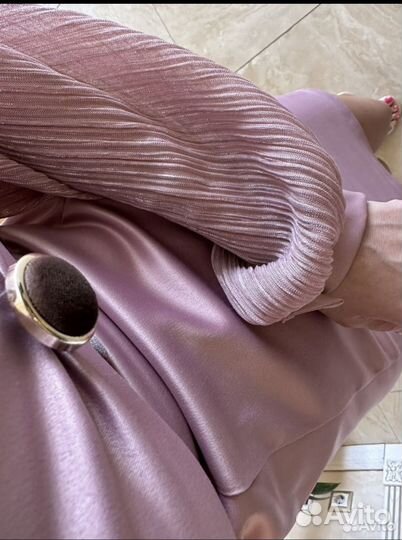 Вечернее платье