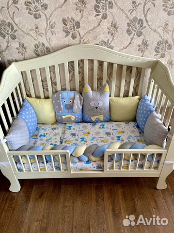 Бортики в кроватку+комплект постельного белья