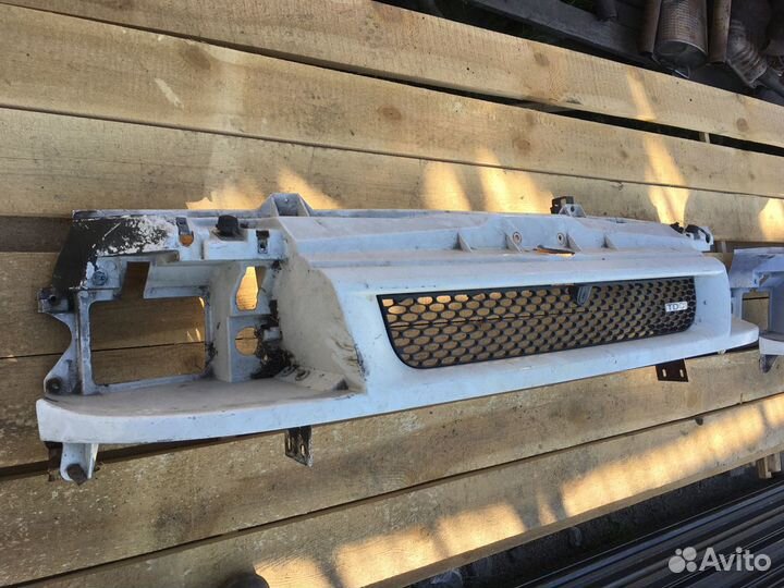 Форд Транзит Телевизор передняя панель