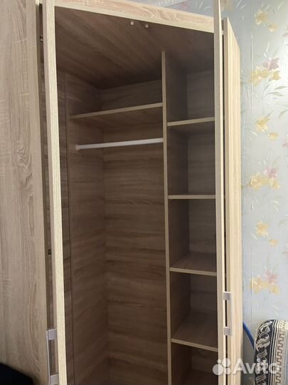 Угловой шкаф