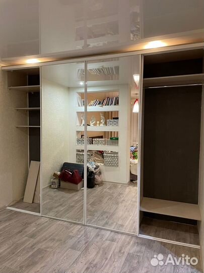 Шкафчик для ванной