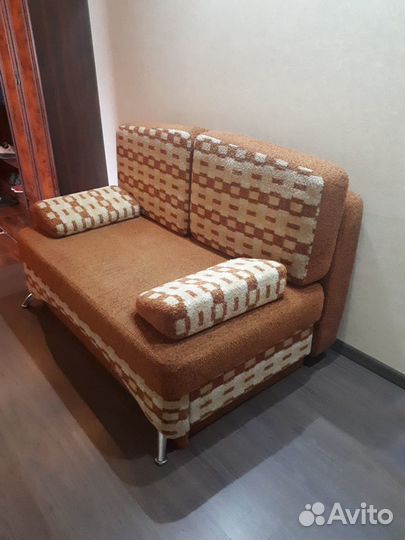 Продаю диван бу