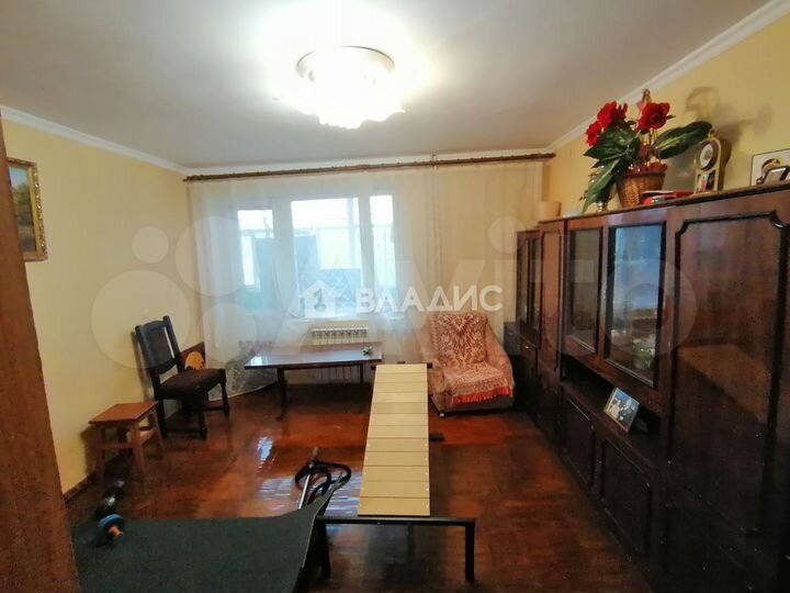 4-к. квартира, 73 м², 4/9 эт.