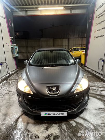 Peugeot 308 1.6 AT, 2008, 208 500 км