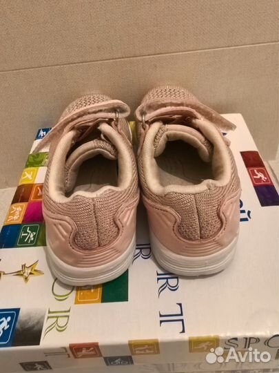 Кроссовки Котофей р.20 на девочку