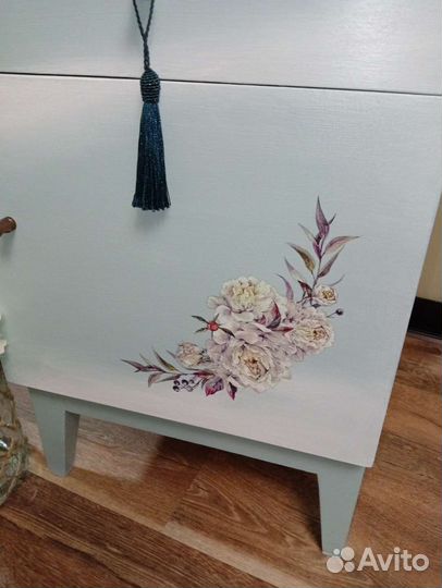 Тумба ретро