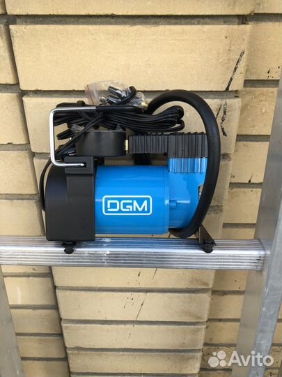 Компрессор автомобильный