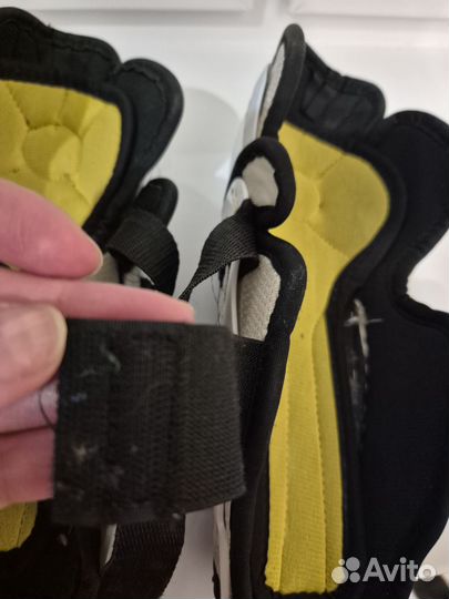 Хоккейные наколенники детские 8