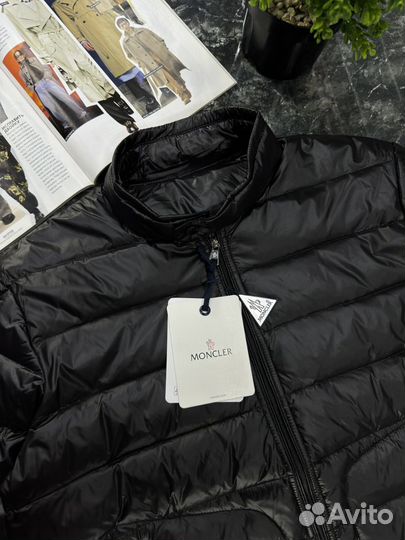 Пуховик Moncler