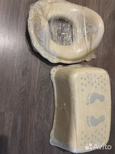 Сидушка и подставка для унитаза