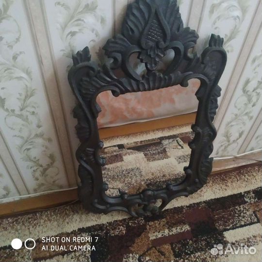 Зеркало настенное